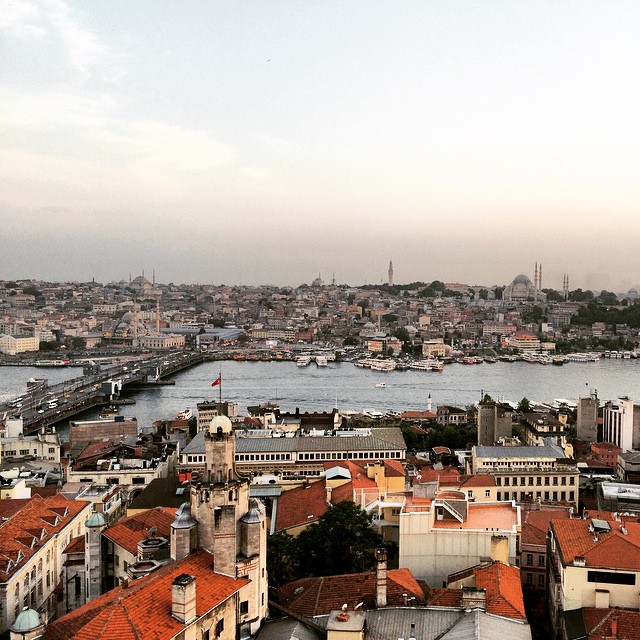Where east meets west, just as the sun sets! Taken from Galata Tower, built in 1348 when it was still Constantinople. Crazy to think people have been gawking at this panorama for the better half of a millennium. #istanbul #history