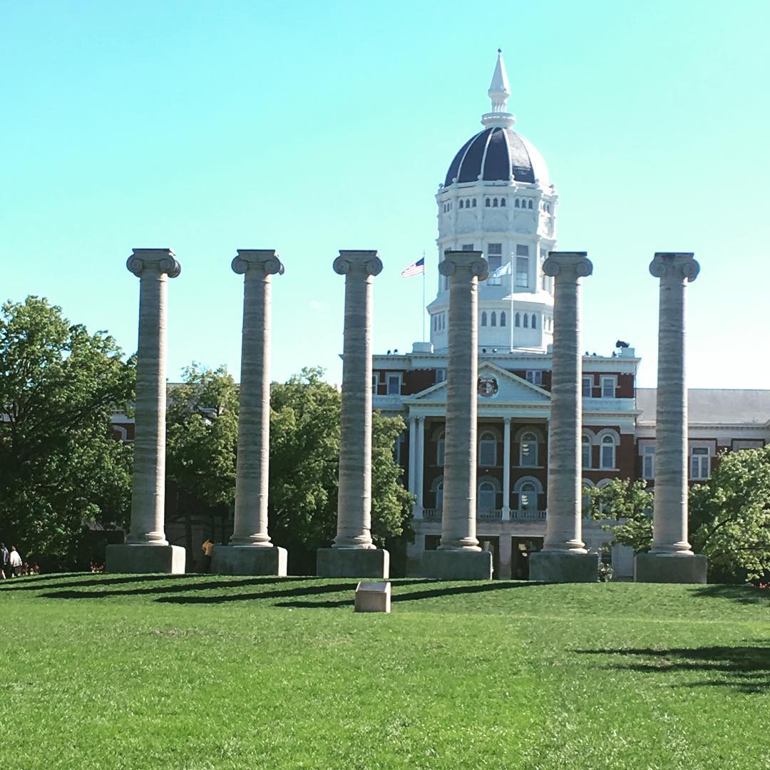 Le' gettit 🐯🏈🍻#mizzou #football